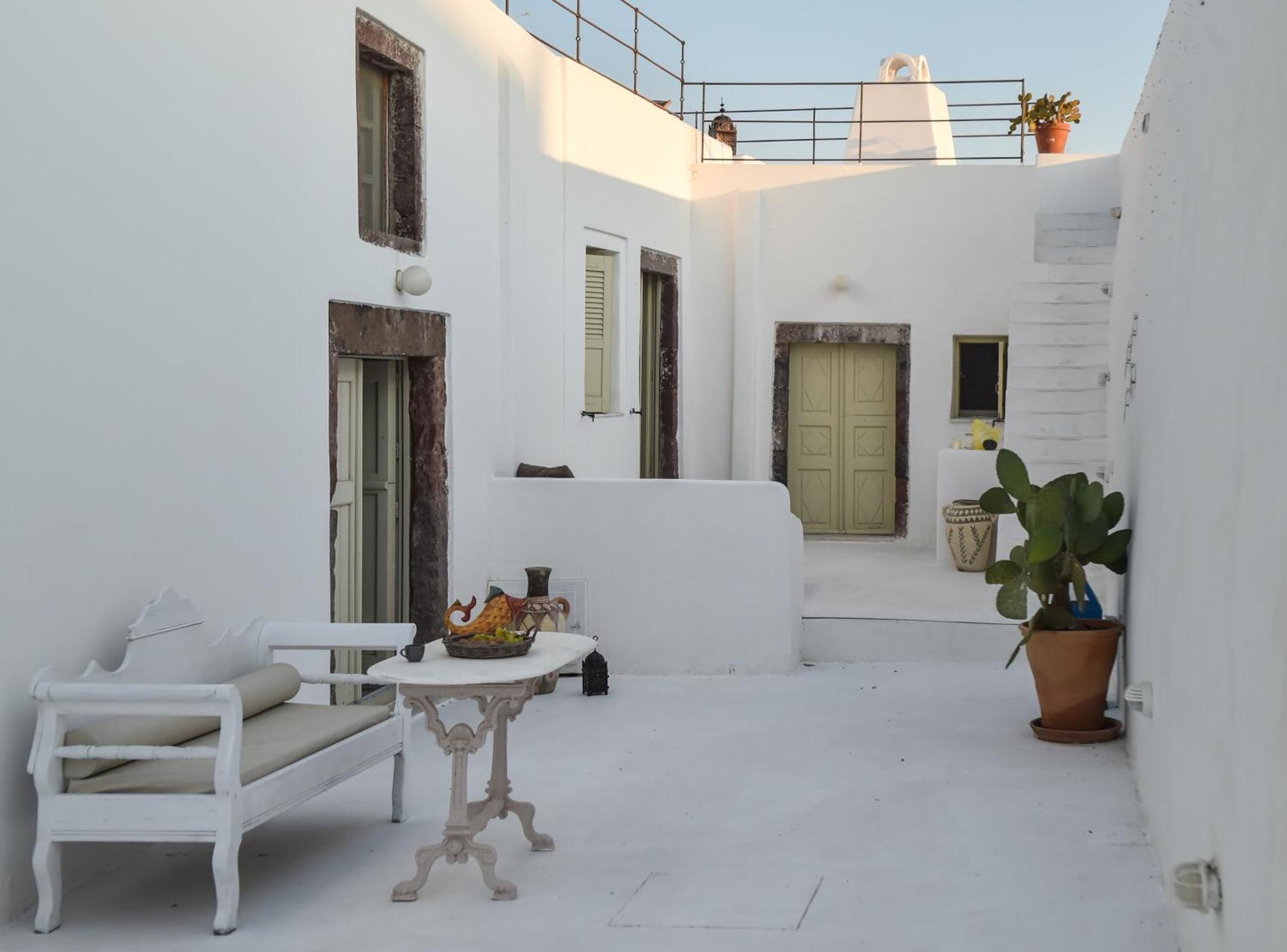 Art Canava Luxury Villas Фіра Екстер'єр фото