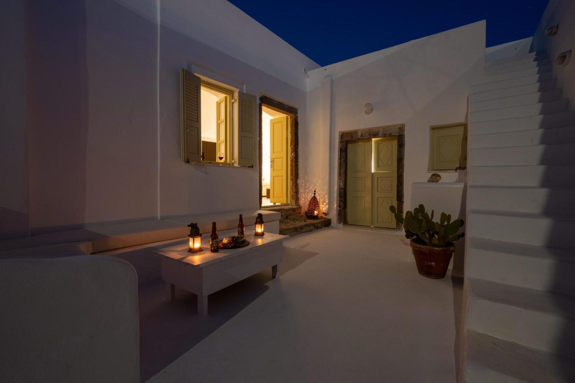 Art Canava Luxury Villas Фіра Екстер'єр фото